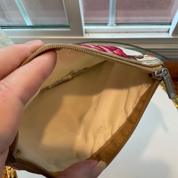 LeSportsac Floral 3-Zippered Bag - Picture 8 of 8